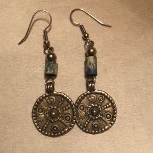 PERFECT FOR MOTHERS DAY!  Gorgeous earrings
